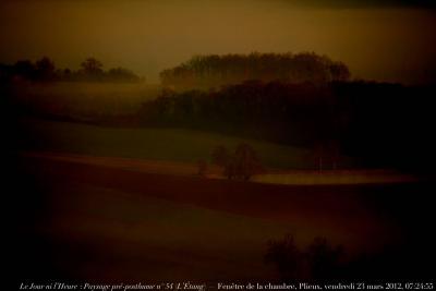 photographie “Le Jour ni l’Heure 8744 : En Lomagne — Paysage pré-posthume n° 54 (L’Étang) — Fenêtre de la chambre, vue au nord-est, Plieux, Gers, Gascogne, Midi-Pyrénées, vendredi 23 mars 2012, 07:24:55” par Renaud Camus — www.renaud-camus.net — landscape, bois, pond, Gascony