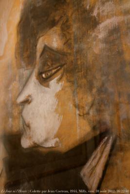 photographie “Le Jour ni l’Heure 6987 : portrait, 1944, charbon de bois, de Colette, 1873-1954, par Jean Cocteau, 1889-1963, maison du Bailli, Milly-la-Forêt, Essonne, vendredi 10 août 2012, 16:22:40” par Renaud Camus — www.renaud-camus.net — portrait, écrivain, writer, femme, woman, littérature, literature, roman, novel, Le Blé en herbe