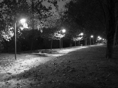 photographie “En transit : Agen (Lot-&-Garonne) (la vie comme à)” par Renaud Camus — www.renaud-camus.net