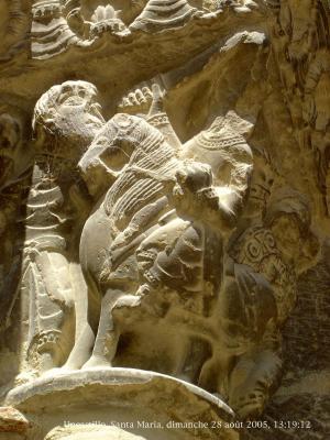 photographie “Uncastillo, Aragon : église Santa Maria, chapiteau du portail” par Renaud Camus — www.renaud-camus.net — Uncastillo, Santa Maria, chapiteau, chevalier, Aragon, Espana, Espagne, Spain