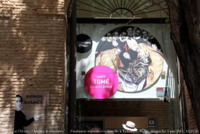 photographie “Le Jour ni l’Heure 3398 : « Arrêtez le massacre ! » — l’industrie touristico-culturelle en plein exercice à Tolède, Santo Tomé, L’Enterrement du comte d’Orgaz, dimanche 4 mai 2014, 15:23:26” par Renaud Camus — www.renaud-camus.net