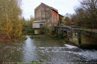 photographie “Le Jour ni l’Heure 0544 : En Lomagne — moulin du Comte, XIIe-XXe s., sur l‘Arratz, Peyrecave, Gers, Gascogne, dimanche 27 novembre 2022, 15:23:23” par Renaud Camus — www.renaud-camus.net — Peyrecave, moulin du Comte, Arratz, Lomagne, En Lomagne, Gers, Gascogne